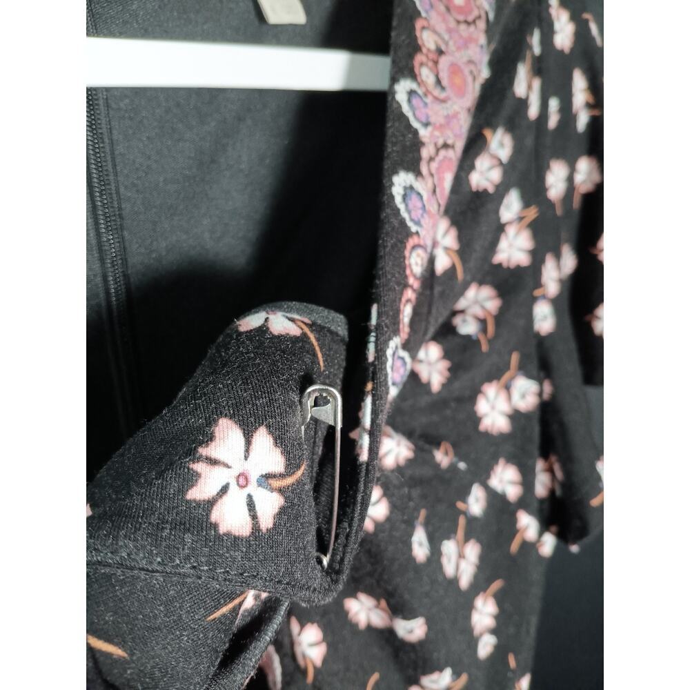 LOFT Women’s Dress Size 8 Black Pink Floral Short Sleeve V‑Neck Knee Length - Picture 3 of 4